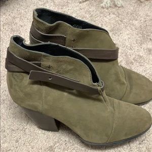 Sole society booties!